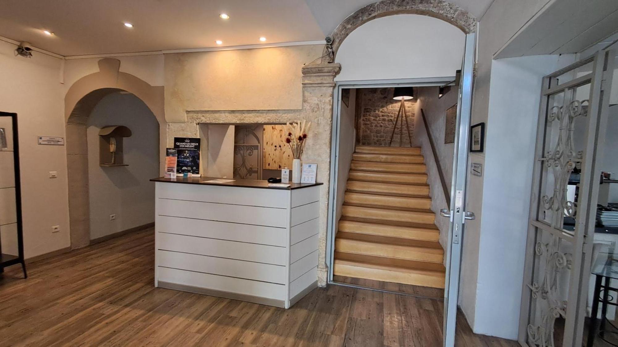 אורנג' Hotel L'Herbier D'Orange מראה חיצוני תמונה