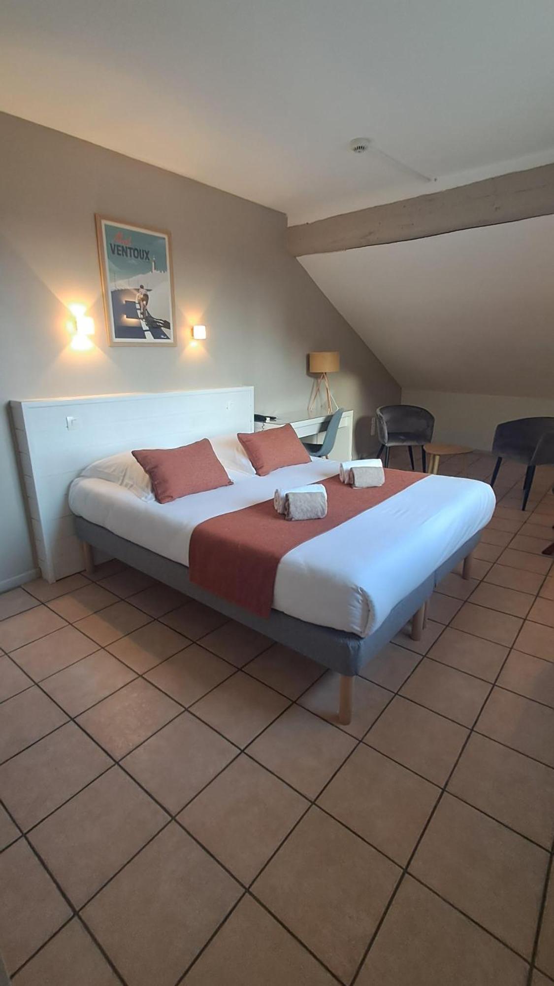 אורנג' Hotel L'Herbier D'Orange מראה חיצוני תמונה